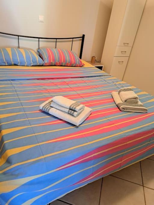 Hestia Airport House - Artemis Apartment ภายนอก รูปภาพ