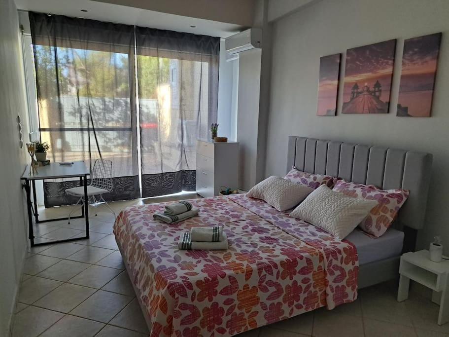 Hestia Airport House - Artemis Apartment ภายนอก รูปภาพ