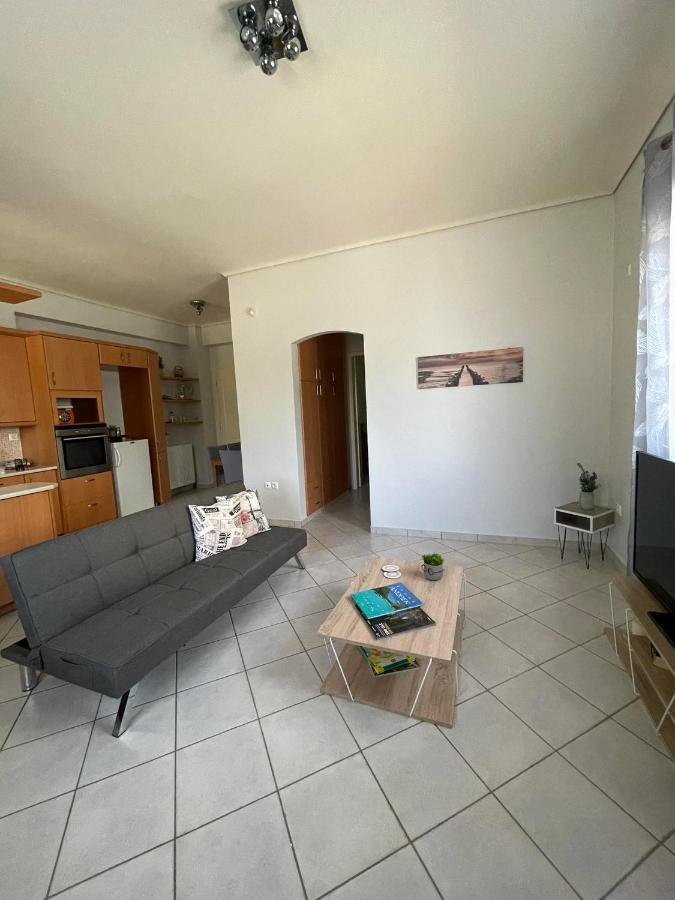 Hestia Airport House - Artemis Apartment ภายนอก รูปภาพ
